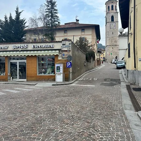 Piazza * Fondo